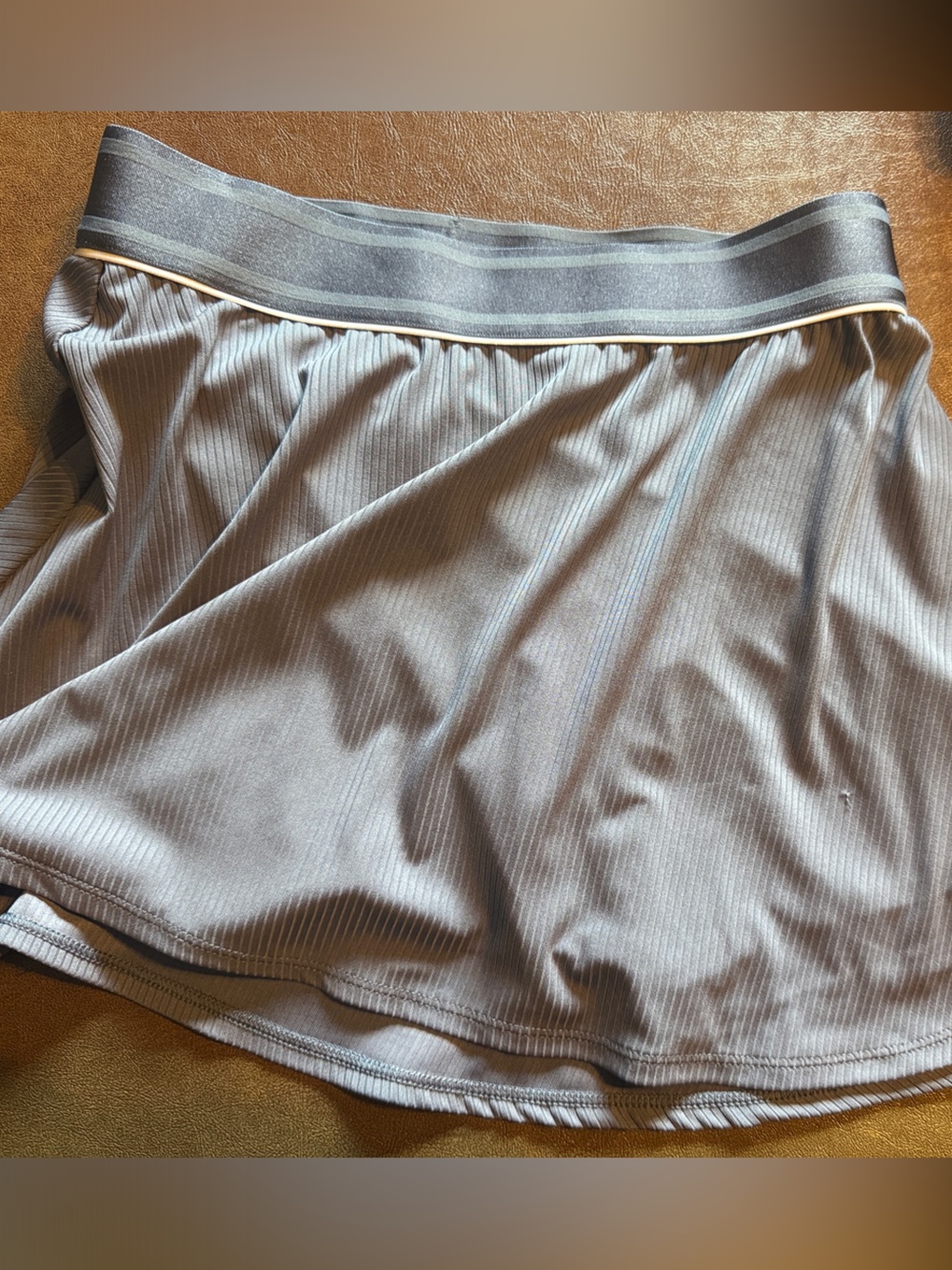Nike Court Women's Light Gray Ribbed tennis skirt with Striped Waistband-size SM